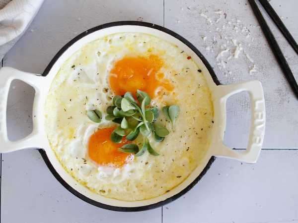 Жареный творог с яйцом и сыром